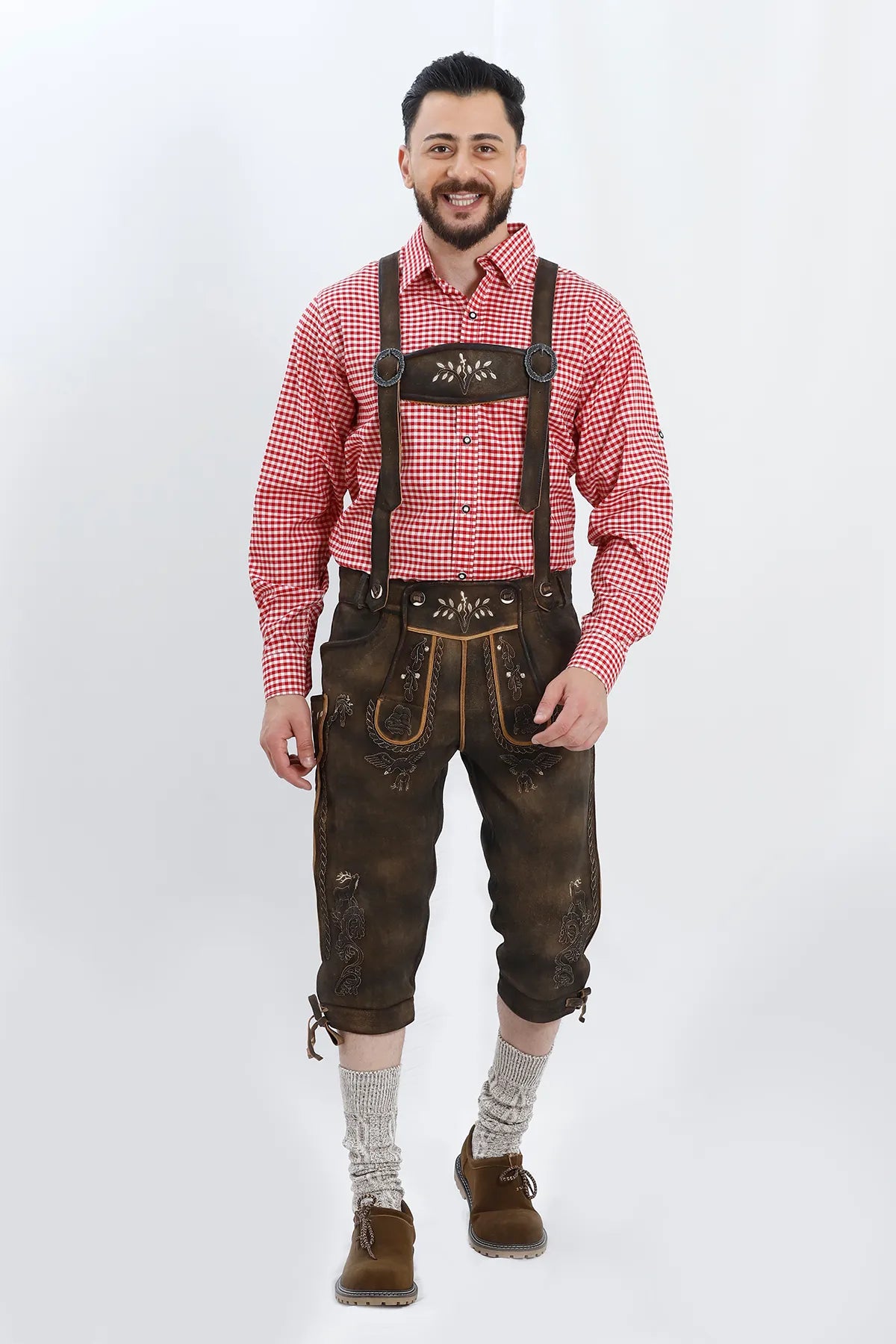 Traditional Bundhosen with Suspenders in Vintage Brown