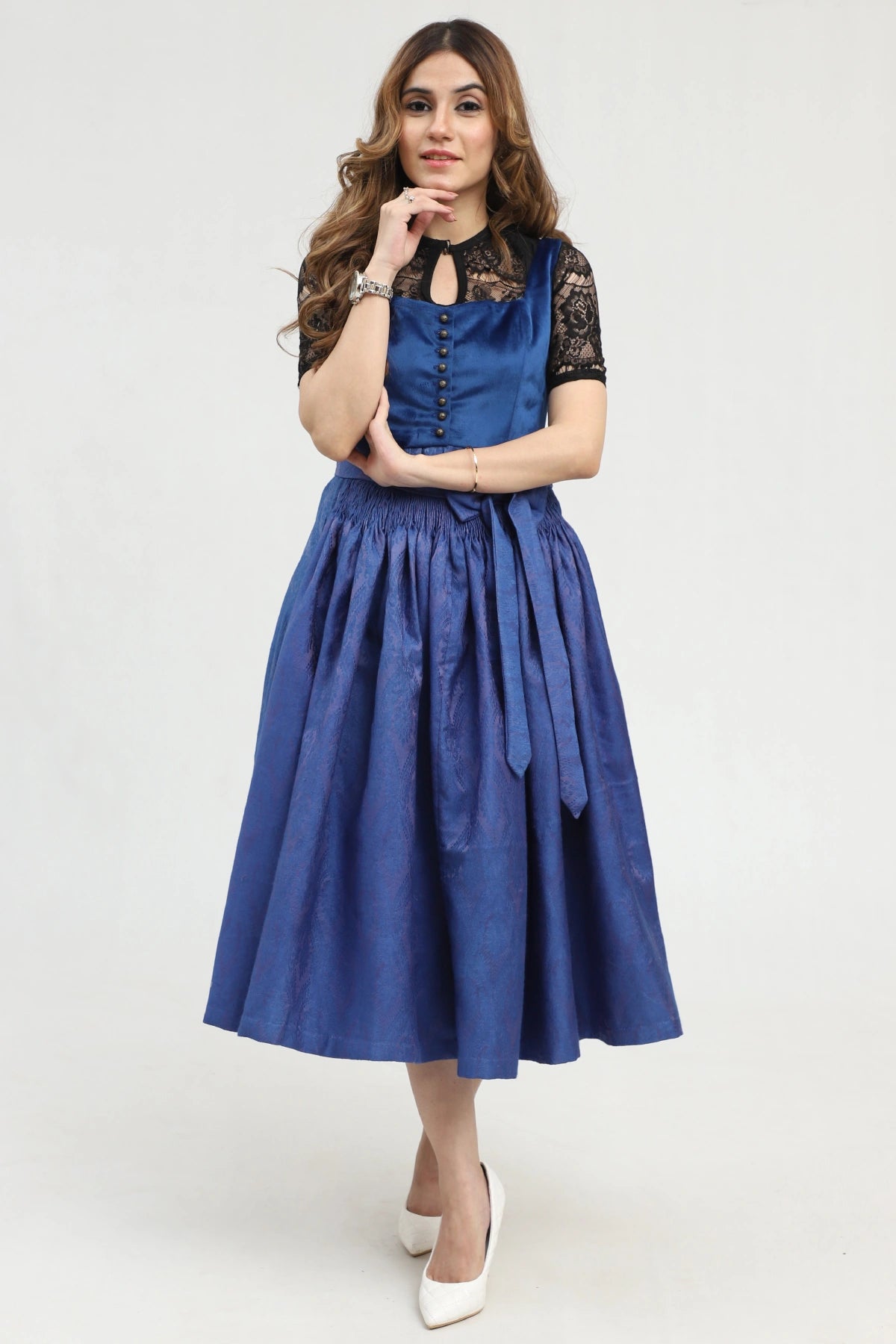 Authentic Dirndl for Oktoberfest in Velvet Blue Color and Matching Apron