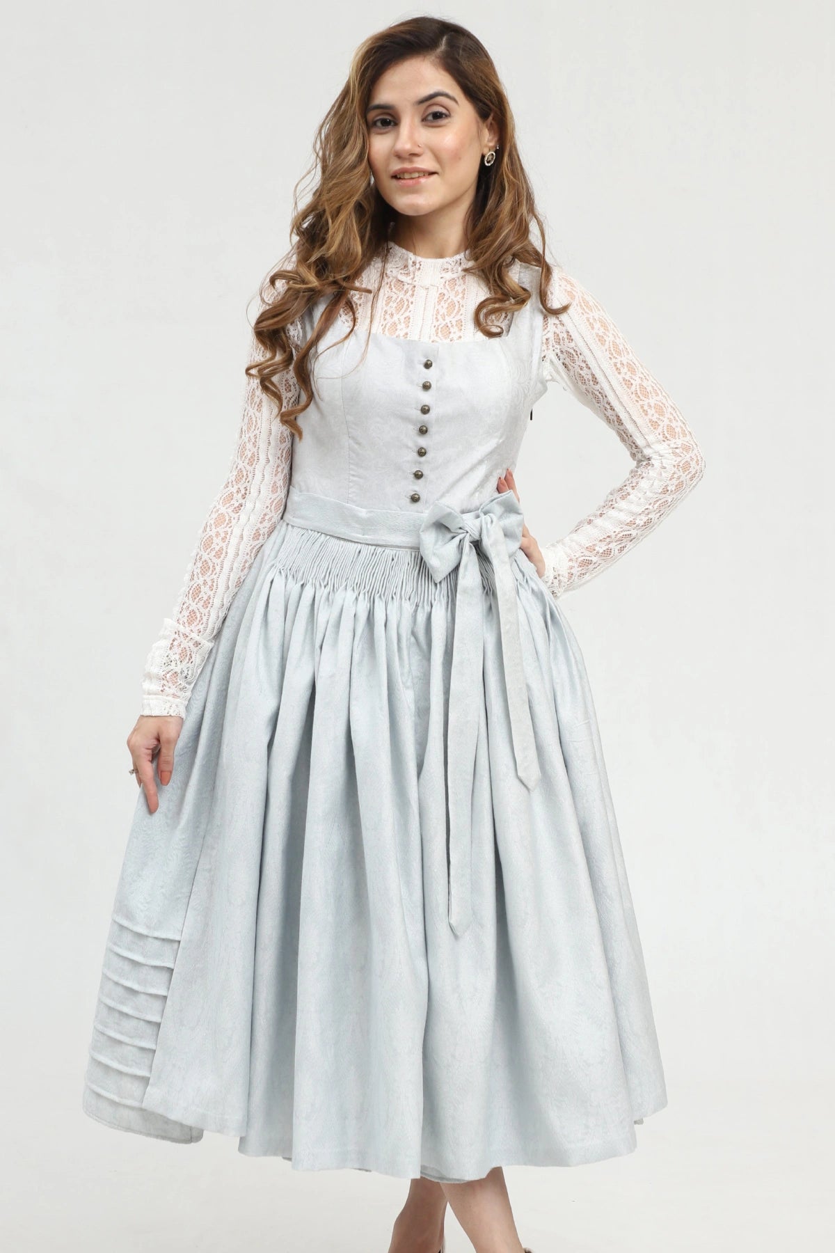 Timeless Bavarian Dirndl Attire in Light Blue